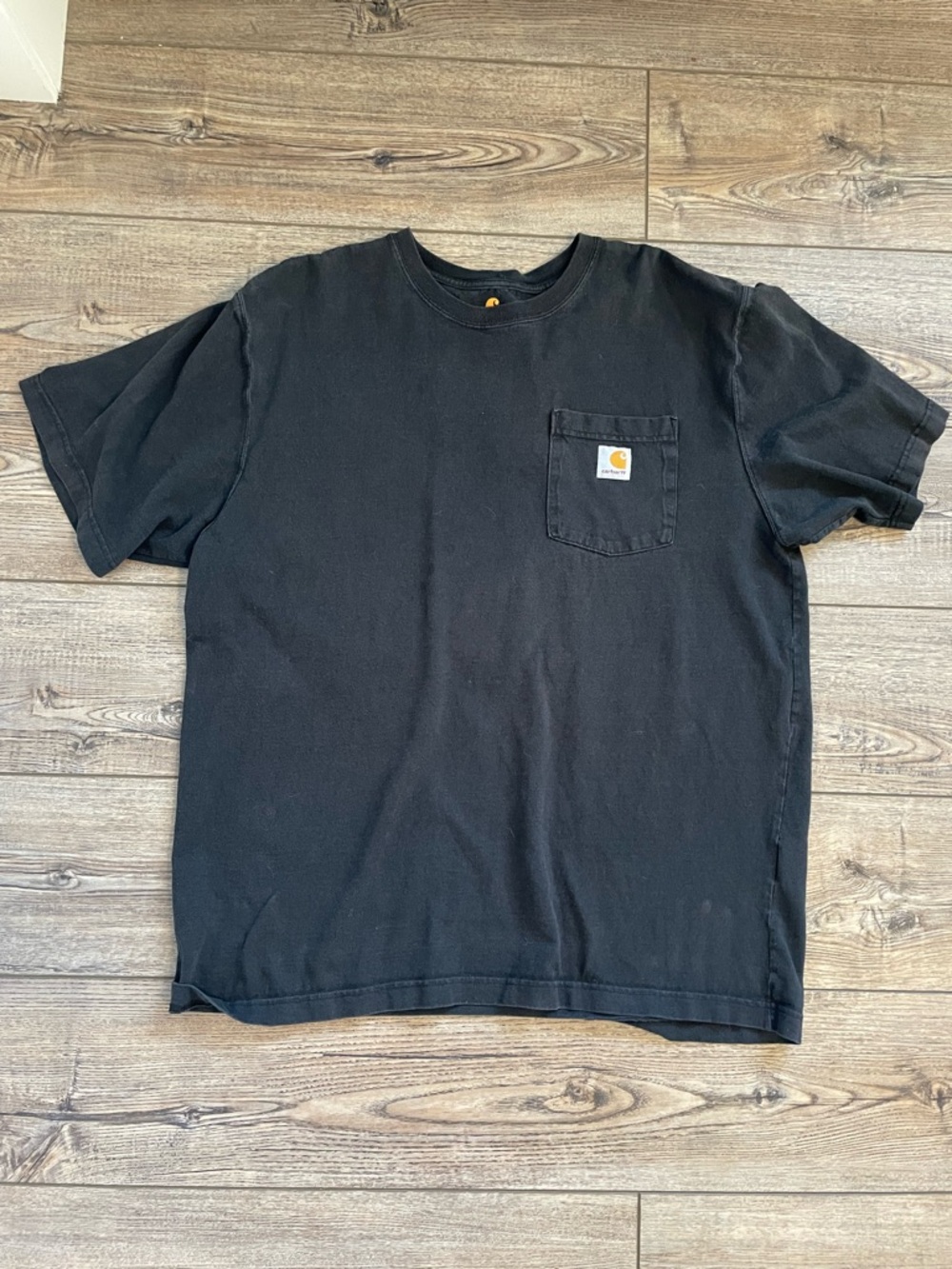 Carhartt black T shirt Size Large‼️‼️